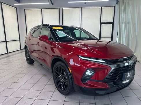 Certified 2024 Chevrolet Blazer RS w/ Driver Confidence II Package AWD/4WD image 2
