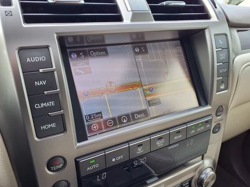 Used 2016 Lexus GX 460 w/ Premium Package AWD/4WD image 12