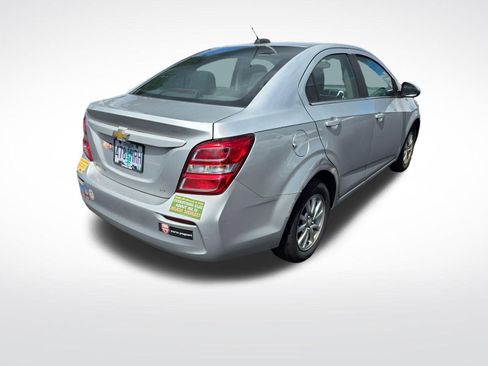 Used 2017 Chevrolet Sonic LT FWD image 5