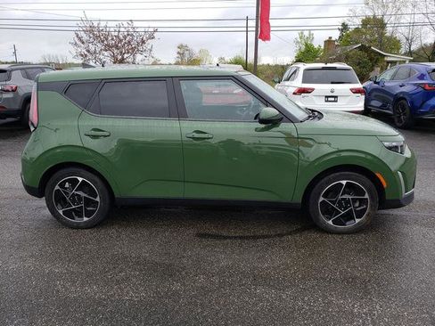 Certified 2023 Kia Soul EX FWD image 3