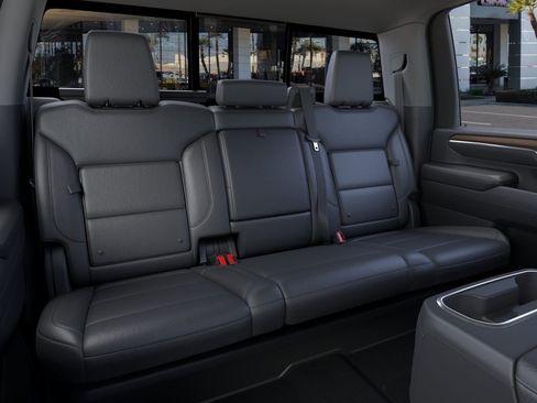 New 2026 GMC Sierra 2500 SLT w/ SLT Convenience Package AWD/4WD image 18