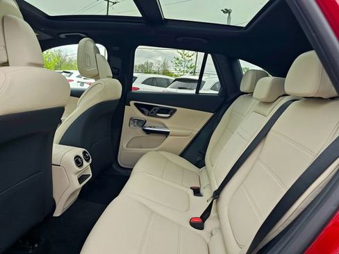 New 2026 Mercedes-Benz GLC 300 4MATIC image 21