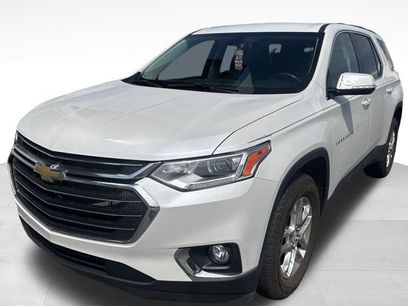 Used 2020 Chevrolet Traverse LT