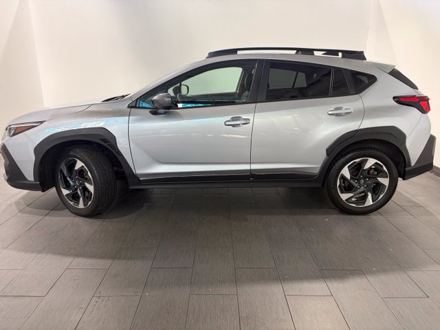 Used 2024 Subaru Crosstrek 2.5i Limited AWD/4WD image 2