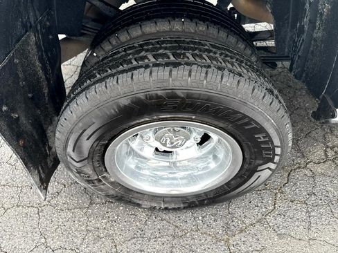 Used 2024 RAM 3500 Big Horn image 9