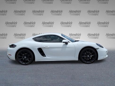 Used 2018 Porsche 718 Cayman RWD image 6