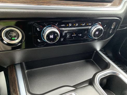 Used 2023 GMC Sierra 1500 Elevation image 16