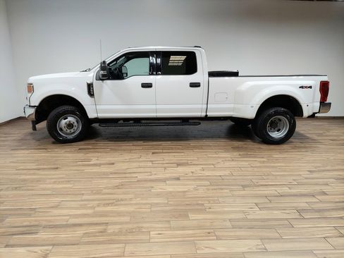 Used 2021 Ford F350 XLT w/ XLT Value Package image 16