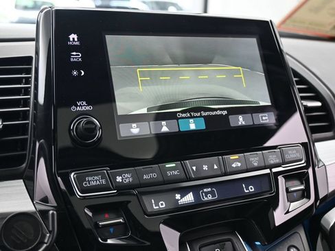 Used 2022 Honda Odyssey Elite image 20