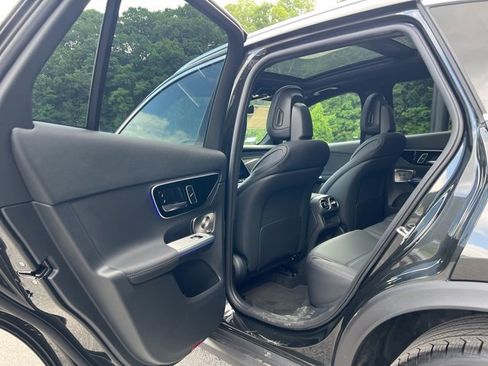 New 2025 Mercedes-Benz GLC 350e 4MATIC image 22