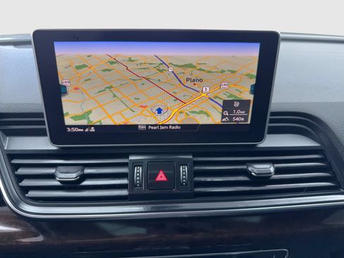 Used 2019 Audi Q5 2.0T Premium Plus w/ Premium Plus Package AWD/4WD image 25