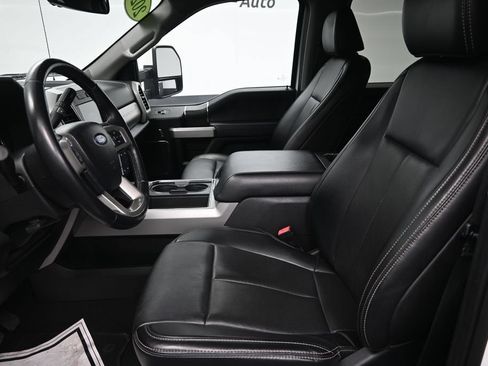 Used 2021 Ford F250 Lariat w/ Lariat Value Package AWD/4WD image 15