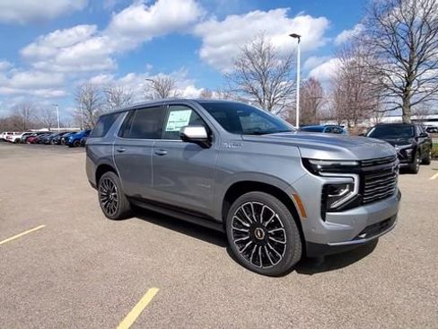 New 2026 Chevrolet Tahoe High Country AWD/4WD image 2