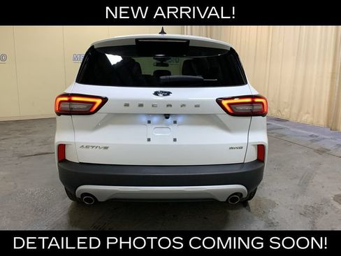 Used 2023 Ford Escape Active AWD/4WD image 4