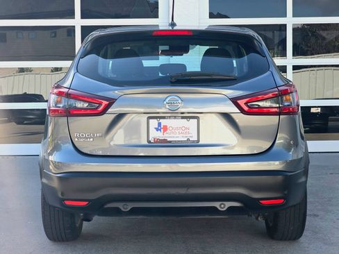 Used 2022 Nissan Rogue Sport S FWD image 6
