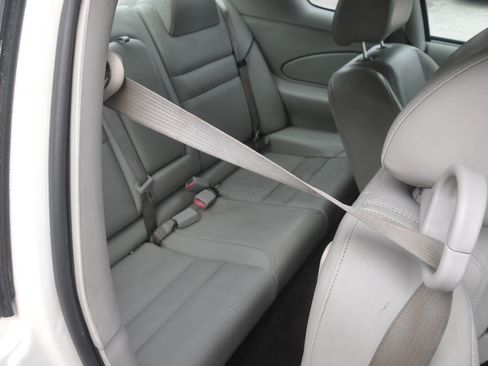 Used 2007 Chevrolet Monte Carlo LT FWD image 25