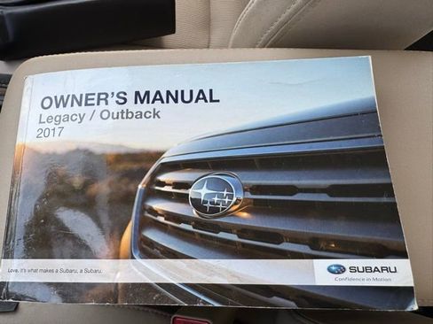 Used 2017 Subaru Legacy 2.5i w/ Alloy Wheel Package AWD/4WD image 22