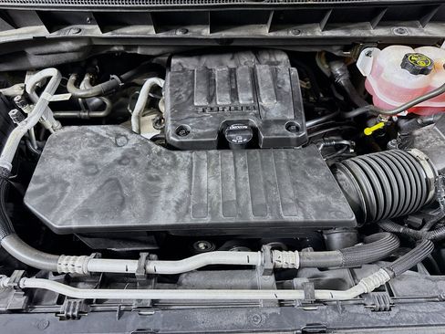 Used 2024 Chevrolet Silverado 1500 Custom image 38