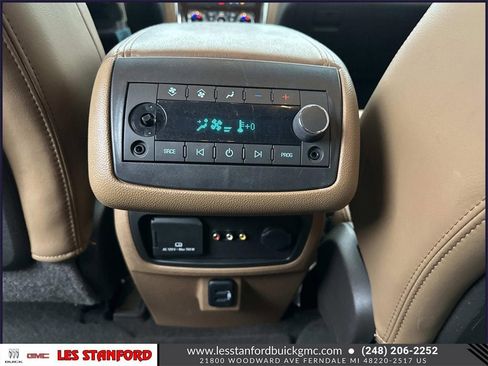 Used 2017 Buick Enclave Premium w/ Experience Buick Package image 17