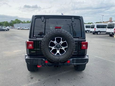 Used 2022 Jeep Wrangler Unlimited Rubicon w/ LED Lighting Group AWD/4WD image 6