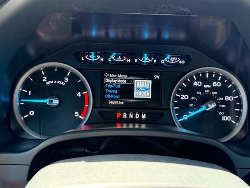 Used 2022 Ford F250 XL w/ Power Equipment Group AWD/4WD image 19
