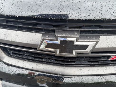 Used 2017 Chevrolet Colorado Z71 AWD/4WD image 30