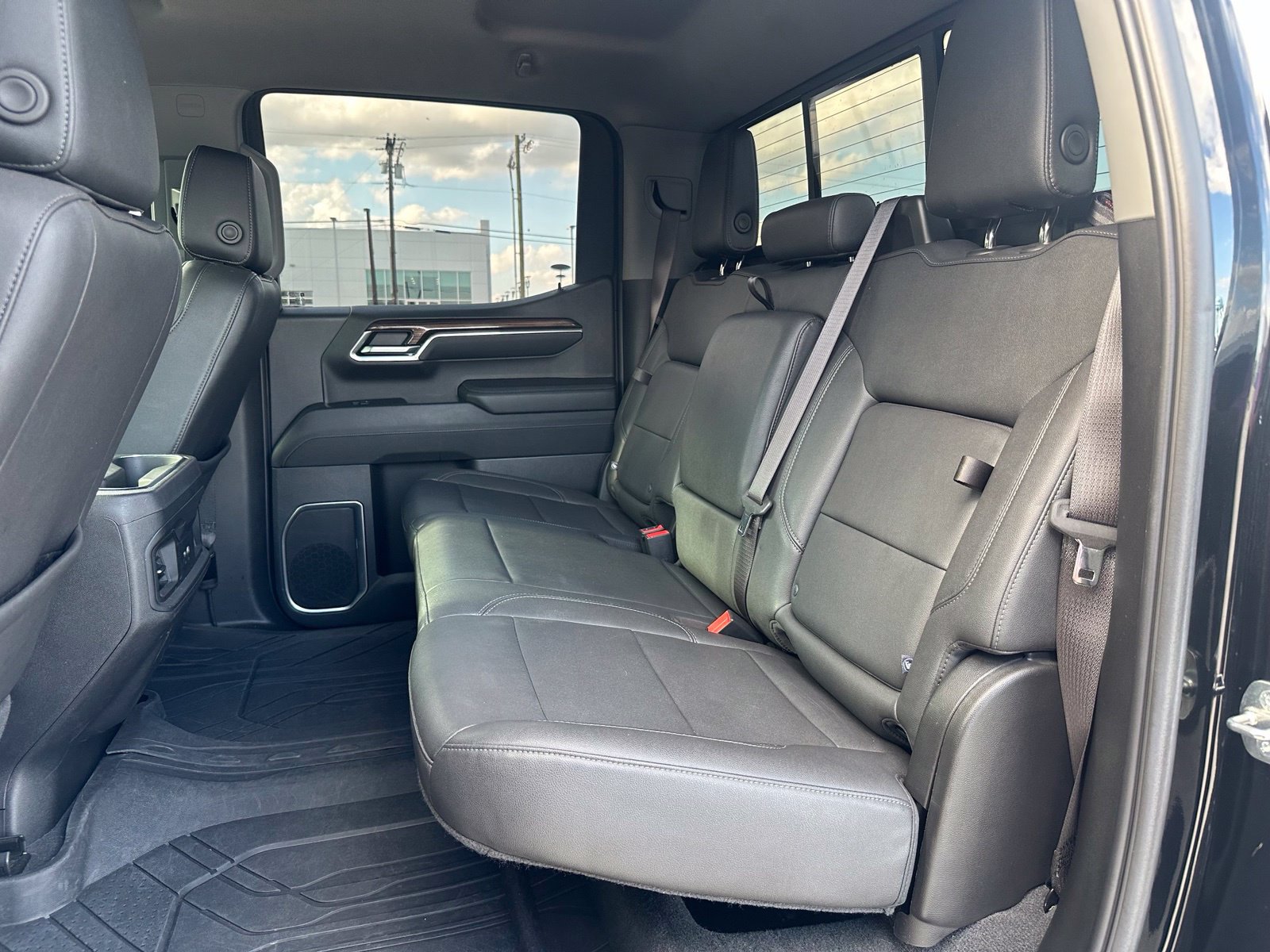 Used 2023 Chevrolet Silverado 1500 RST w/ Texas Edition Plus RWD image 17