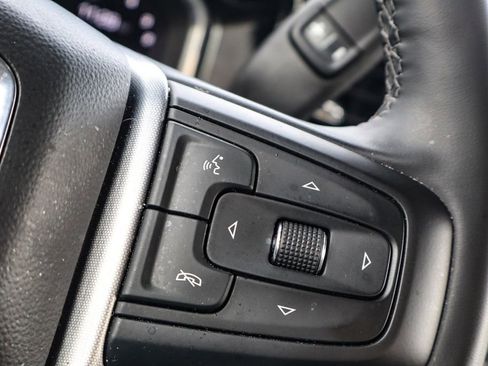 Certified 2025 GMC Sierra 1500 SLT image 22