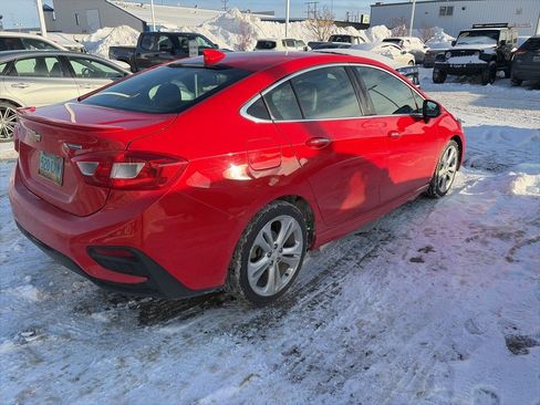 Used 2017 Chevrolet Cruze Premier image 8