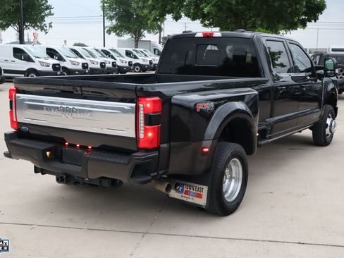 Certified 2024 Ford F350 King Ranch w/ FX4 Off-Road Package AWD/4WD image 4