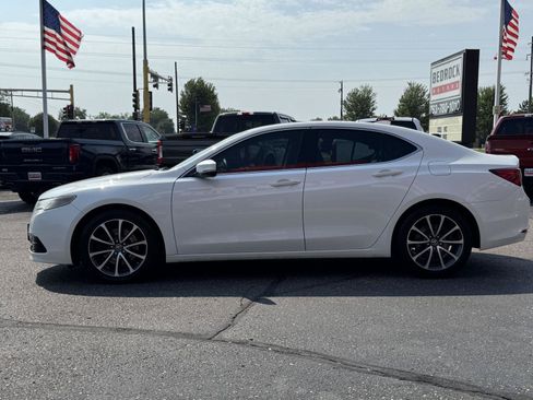 Used 2015 Acura TLX V6 w/ Technology Package FWD image 4