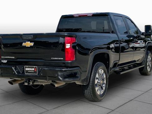 Used 2024 Chevrolet Silverado 2500 Custom w/ Custom Value Package AWD/4WD image 13