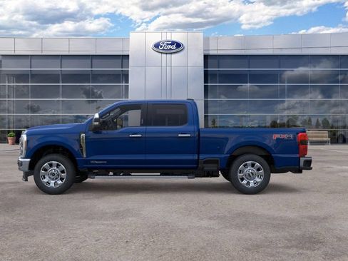 Used 2026 Ford F250 Lariat AWD/4WD image 3