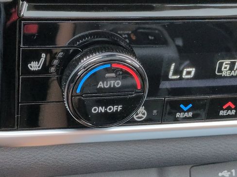 New 2026 Nissan Rogue Platinum image 26