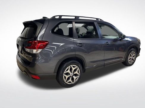 Certified 2024 Subaru Forester Premium AWD/4WD image 7