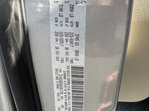 Used 2016 Dodge Grand Caravan SE FWD image 25