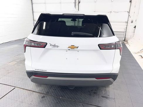 Used 2025 Chevrolet Equinox LT image 7