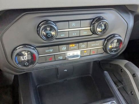 Used 2024 Ford Bronco Big Bend AWD/4WD image 18