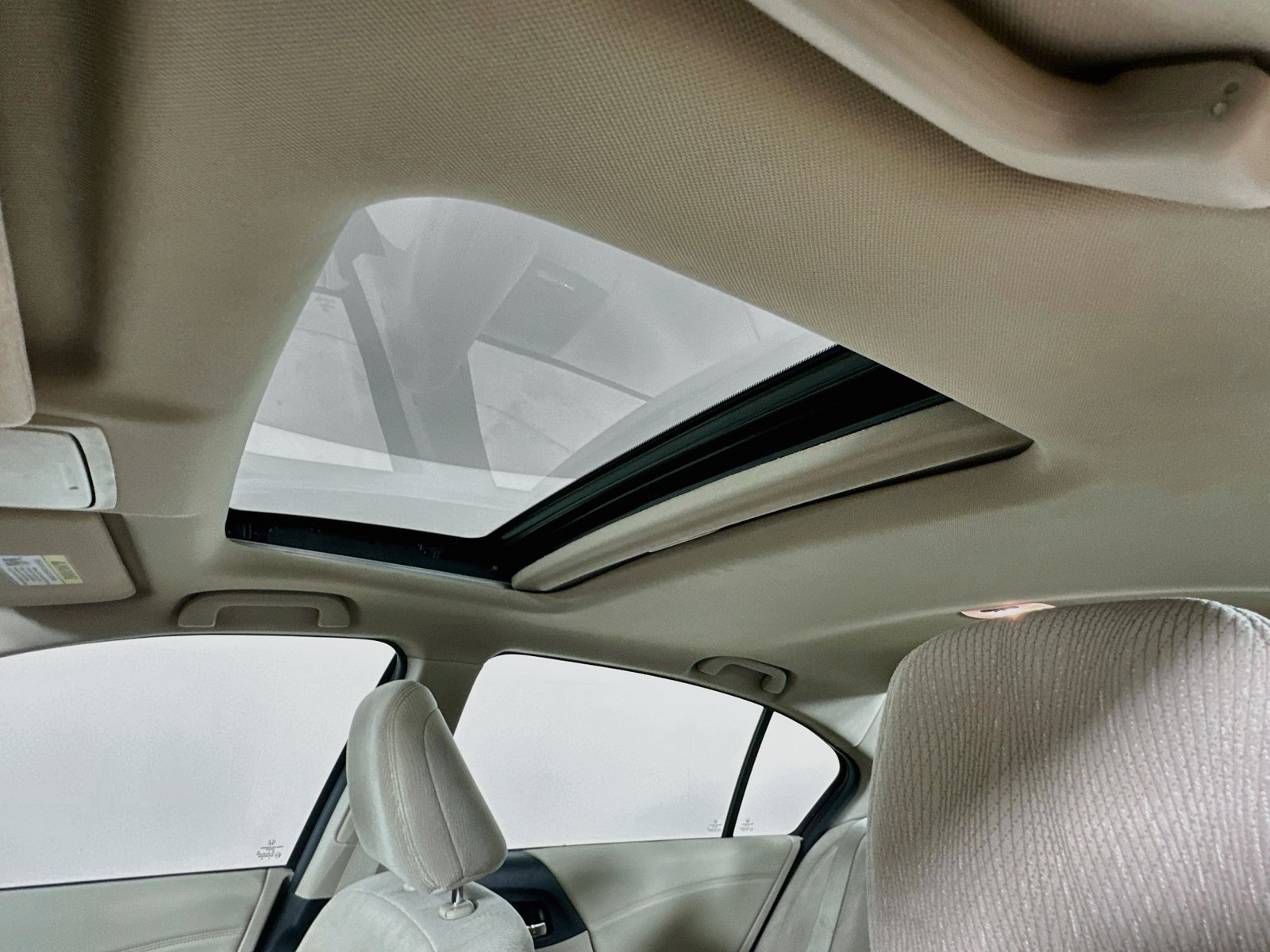 Used 2014 Honda Accord EX image 30