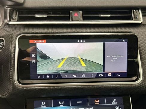 Used 2019 Land Rover Range Rover Velar S image 14