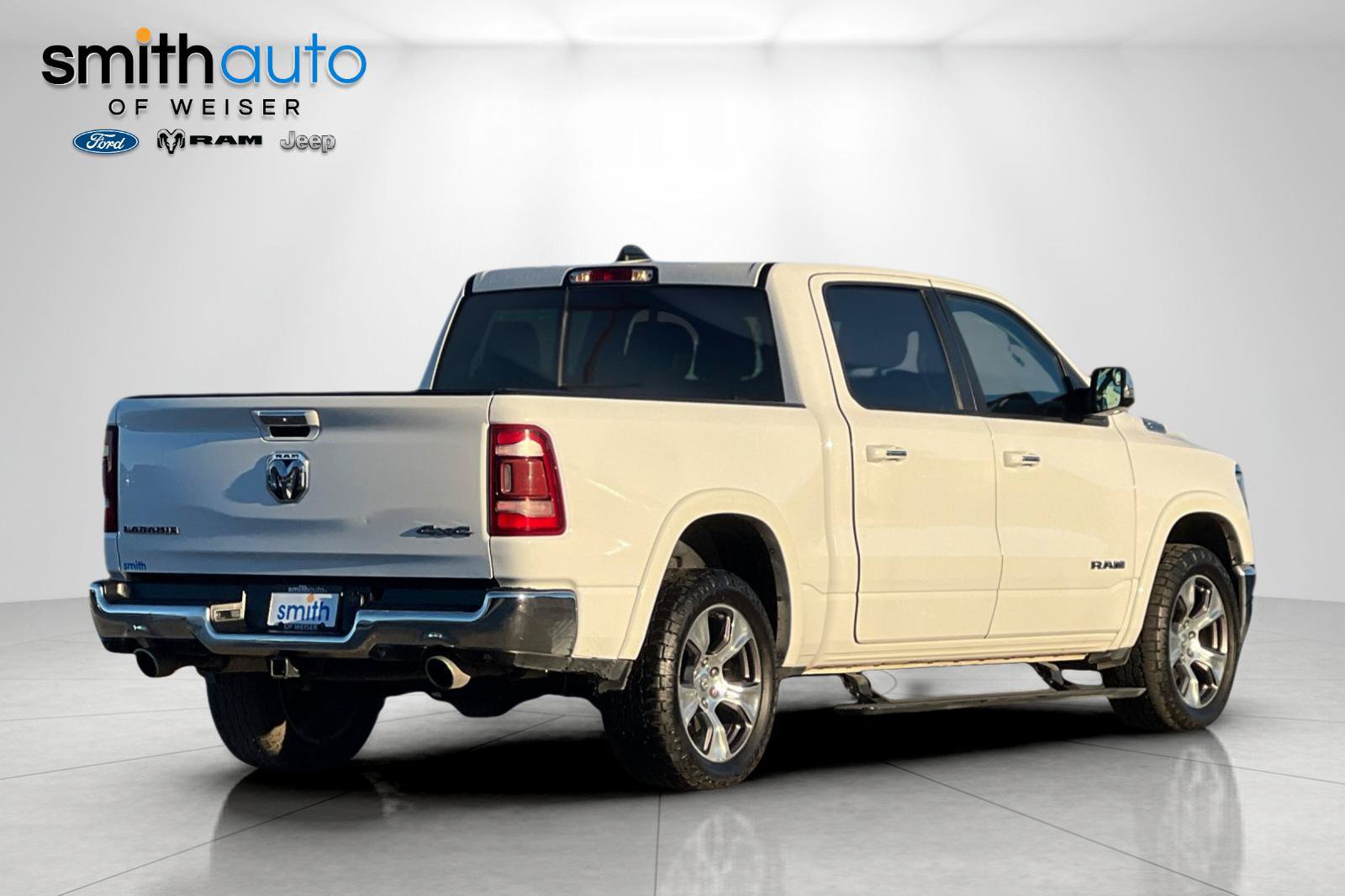 Used 2022 RAM 1500 Laramie AWD/4WD image 4