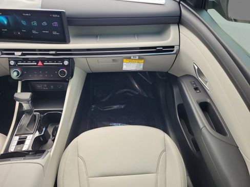 New 2026 Hyundai Tucson SEL image 17