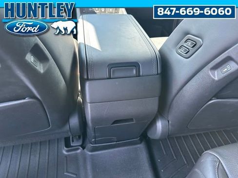 Used 2024 Hyundai Santa Fe Calligraphy image 19