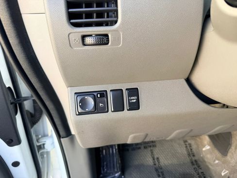 Used 2016 Nissan Frontier SV image 26