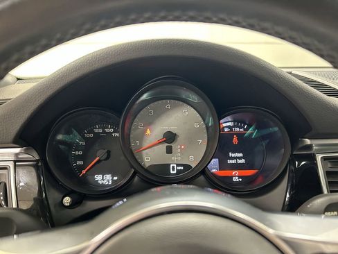 Used 2018 Porsche Macan S image 13