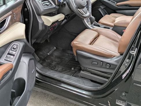 Used 2020 Subaru Ascent Touring AWD/4WD image 33
