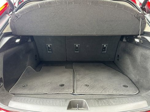 Certified 2023 Cadillac XT4 Luxury w/ Cold Weather Package image 4