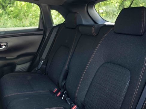 Used 2024 Honda HR-V Sport image 18