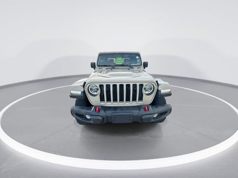 Used 2022 Jeep Gladiator Rubicon w/ LED Lighting Group AWD/4WD image 3