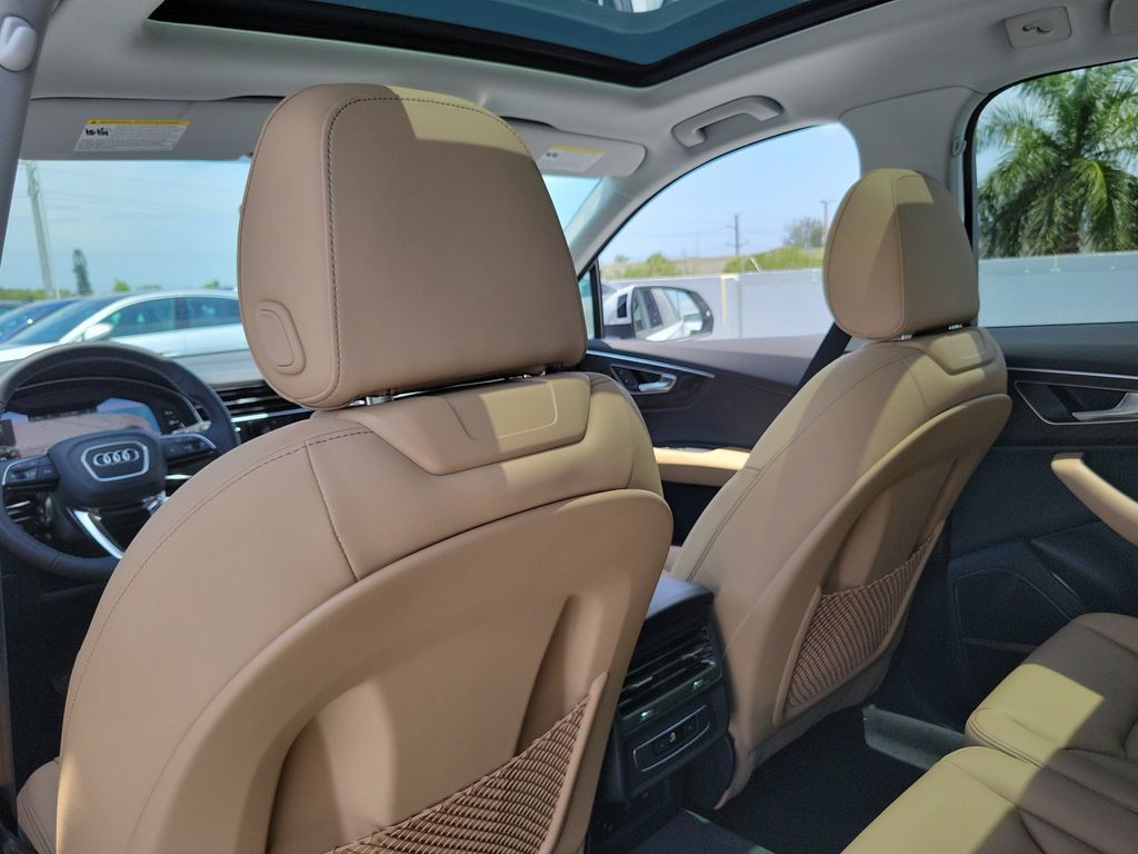 New 2026 Audi Q7 3.0T Premium AWD/4WD image 25